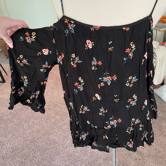 Off the shoulder peasant top - Picture 2 of 3